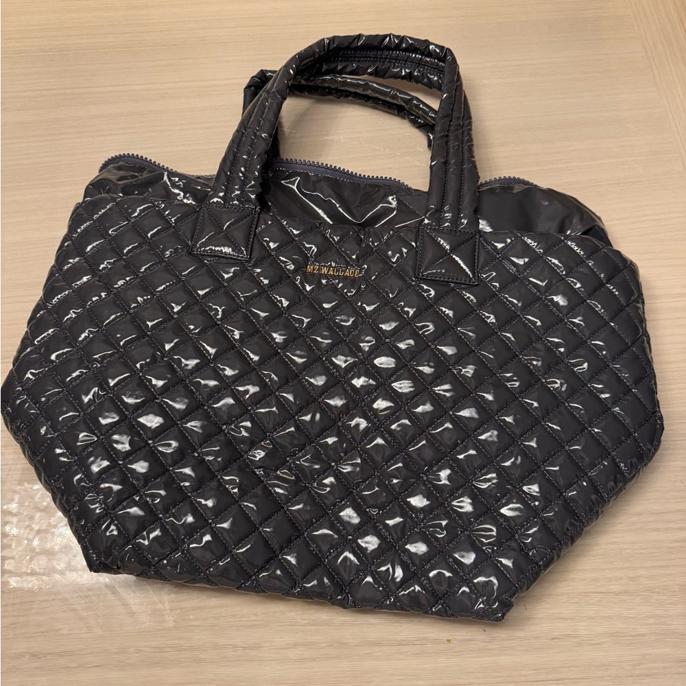 MZ Wallace Metro Deluxe Medium Tote Bag Gray/Magnet Lacquer/Patent EUC
